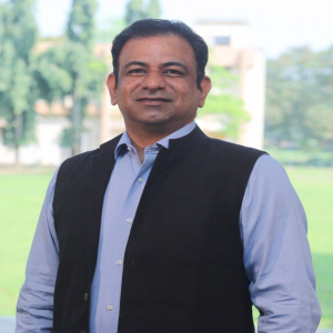 Professor Suren Sista Professor Suren Sista